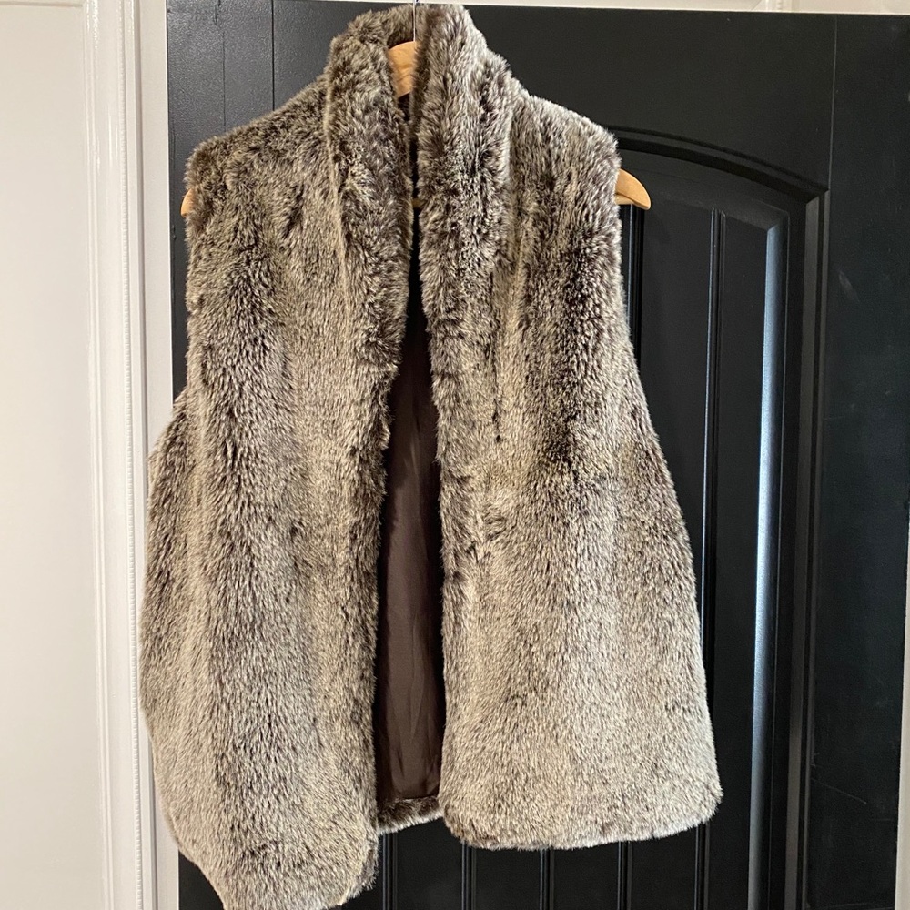 Steve Madden faux fur vest